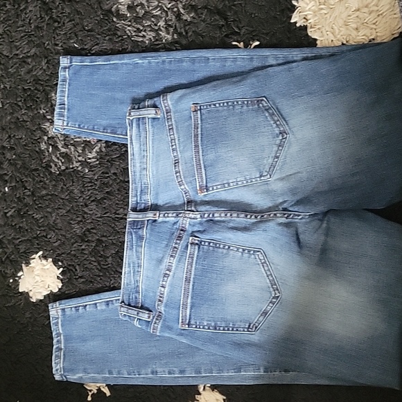 CECE High Waist Frill Pocket Straight Leg Jeans - Picture 7 of 7